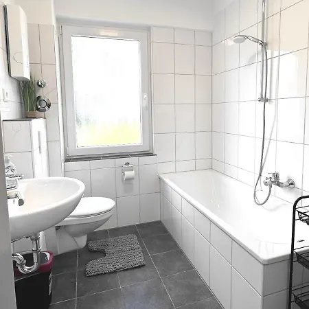 Vaz Freiheit 2 Fuer Monteure, Kueche, Tv, Wlan, Balkon Apartment *