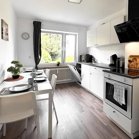 Vaz Freiheit 2 Fuer Monteure, Kueche, Tv, Wlan, Balkon Remscheid