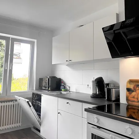 Apartment Vaz Freiheit 2 Fuer Monteure, Kueche, Tv, Wlan, Balkon *