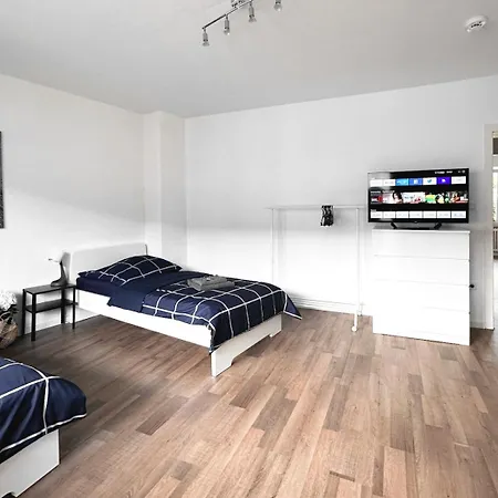 Apartment Vaz Freiheit 2 Fuer Monteure, Kueche, Tv, Wlan, Balkon