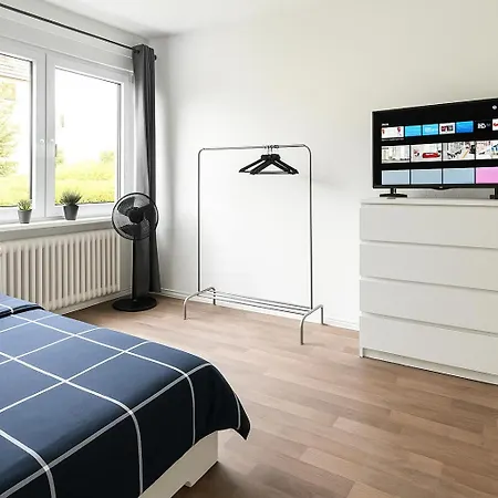 Lägenhet Vaz Freiheit 2 Fuer Monteure, Kueche, Tv, Wlan, Balkon