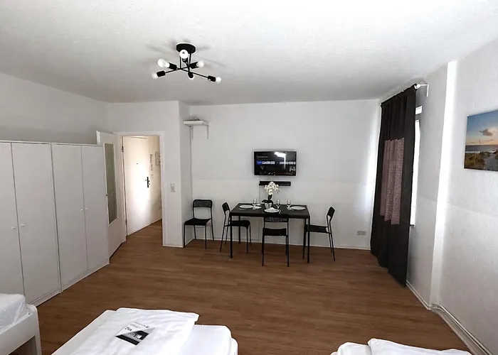 Vaz Freiheit 2 Fuer Monteure アパート