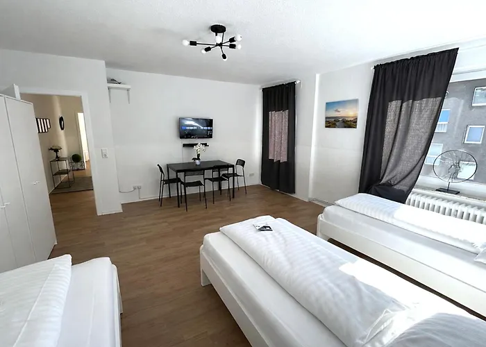 Vaz Freiheit 2 Fuer Monteure アパート